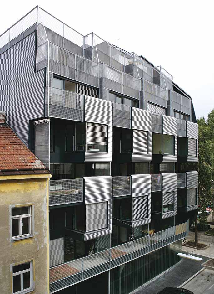 Geiswinkler & Geiswinkler. 17 dwellings in Vienna. Austria