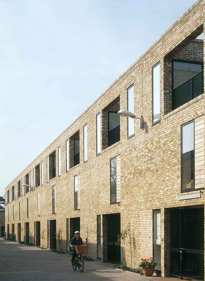 Feilden Clegg Bradley. Dwellings in Cambridge. United Kingdom